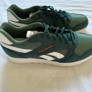 Reebok Forest Green and White Athletic Shoes